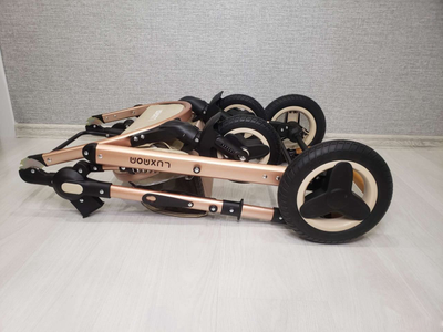 Детская коляска 3 в 1 Luxmom 530w Бежевый