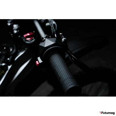 Электромотоцикл эндуро 79bike Falcon Pro красный