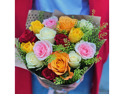 Доставка цветов в Волгограде - FLOWER34.RU - Букет из разноцветных роз и зелени