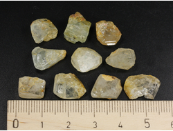 Топаз, кристалл, "дикий", в ассортименте, Россия, Забайкальский край (10-14 мм, 1-1,4 г) №36030