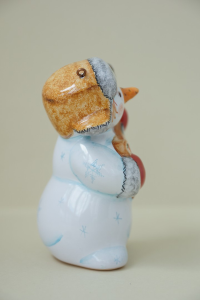 Снеговик с балалайкой