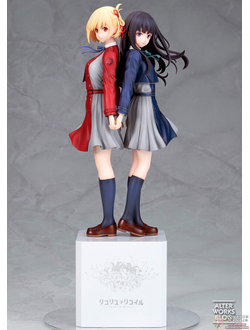 Фигурка 1/8 Такина Иноуэ и Тисато Нисикиги (Takina Inoue, Chisato Nishikigi Alter)