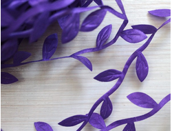 Декоративная фиолетовая лента "Листочки", цена за 1 метр