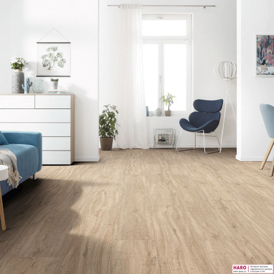 Дизайнерский пол Disano Classic Aqua Дуб Песочный 535703 в интерьере ванной
