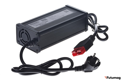 Зарядное устройство Gelbert для свинцовых аккумуляторов 24V60A/H (10A) Anderson