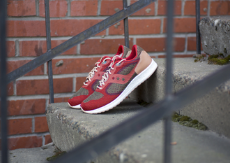 Кроссовки Saucony Shadow 5000 EVR Modern Red