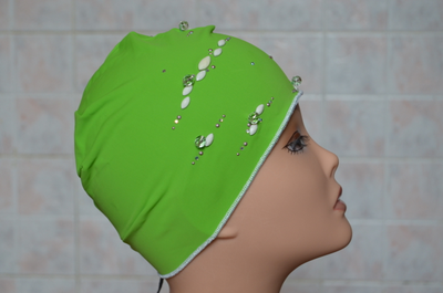 модная шапочка для бассейна женская италия