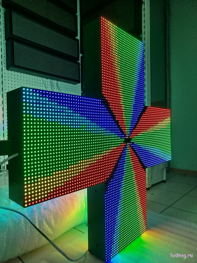 Светодиодный аптечный крест 1010*1010мм RGB Р10