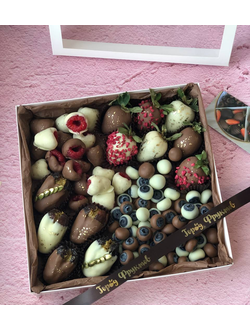 СЛАДКИЙ МАСКАРАД