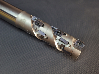 Фреза составная по металлу со сменными пластинами кукуруза 25 мм BAP300R-C25-D25-68M-200L-2T-16P