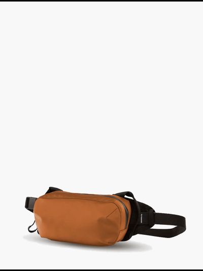 Сумка слинг Wandrd D1 Funny Pack Sedona Orange