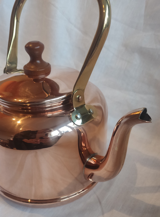 Медный чайник 2л с деревянной ручкой Португалия  CopperCrafts арт.7514