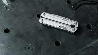 Мультитул LEATHERMAN Free P2, 19 функций,  серебристый [832638]