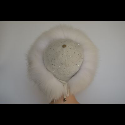 Шапка Vizio 8058 CCP  V с мехом белая