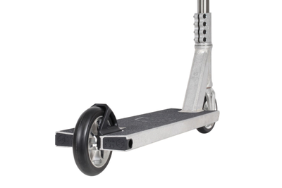 Трюковой самокат Native Stem в стильном дизайне. тормоз