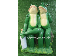 Лягушки на пне   75*63см  6,7кг   полистоун Россия 6997/012263