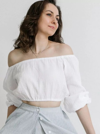 Топ кроп укороченный с длинными рукавами на резинке (белый)