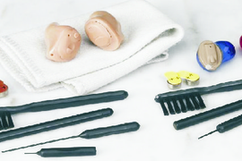 Чистка и мелкий ремонт слуховых аппаратов