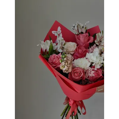 Букет цветов на 8 марта № 750