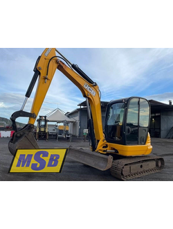 Стекло на мини-погрузчик JCB 8065 RTS