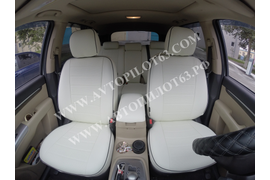 Цветовая схема "белый+белый", экокожа
Автомобиль Hyundai Santa Fe (2006-2012)