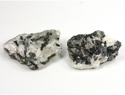 Турмалин зеленый на кварце, в ассортименте, Бразилия (34*35*16 мм, 18 г) №36197