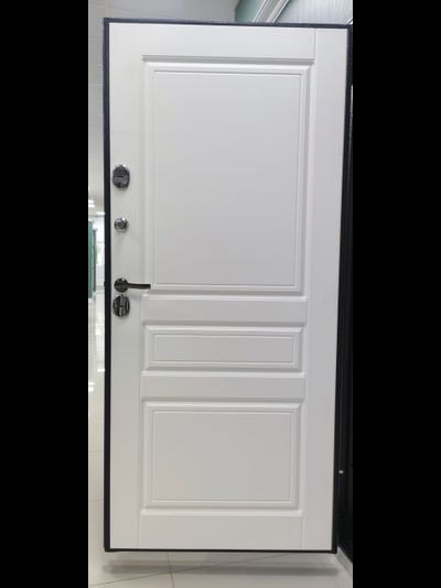 ЛАЙНДОР. ДВОЙНОЙ ТЕРМОРАЗРЫВ. АРКТИКА 102 мм (ТРЕХКОНТУРНАЯ) ШАГРЕНЬ ЧЕРНАЯ/ БЕЛЫЙ МАТОВЫЙ.