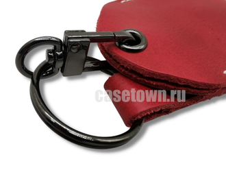 Красный чехол для метки сигнализации с брелком (6.7 на 4.5 см)