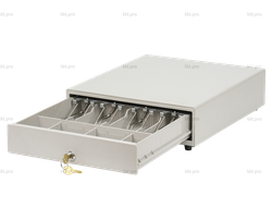 Высокое качество материалов, что обеспечивает долговечность и надежность.