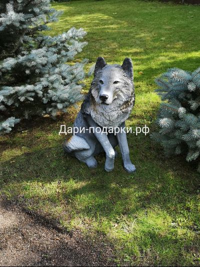 Волк  68*57см  6,5кг   полистоун Россия  5226/012026**