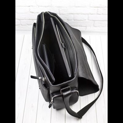 Кожаная мужская сумка Toara black (арт. 5058-61)