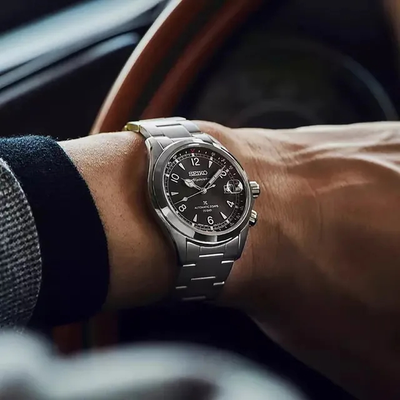 Наручные часы Seiko SPB505J1