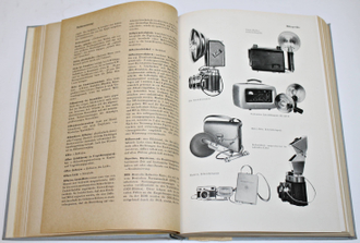 Kupfer C. Fotokino- Lexicon. Фотокинословарь. Leipzig: Fotokinoverlag. 1964.