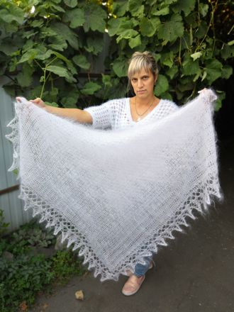 Пуховый платок п221 размер 120х120