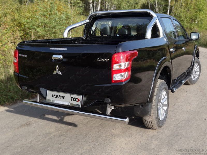 Mitsubishi l200 подкрылки