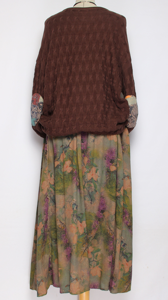 Джемпер ХЛОПОК КОСИЧКА "НАШИВКИ" L-859  синий, шоколад до р.54