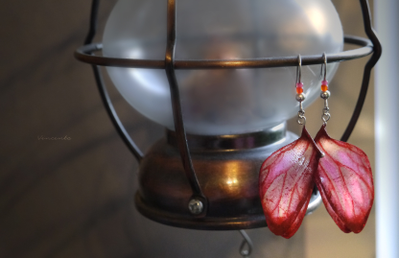 Волшебные серьги "Крылышки Феи Огня" (шёлк, чешский бисер)