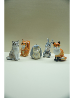 Лисица - зверята в лесу