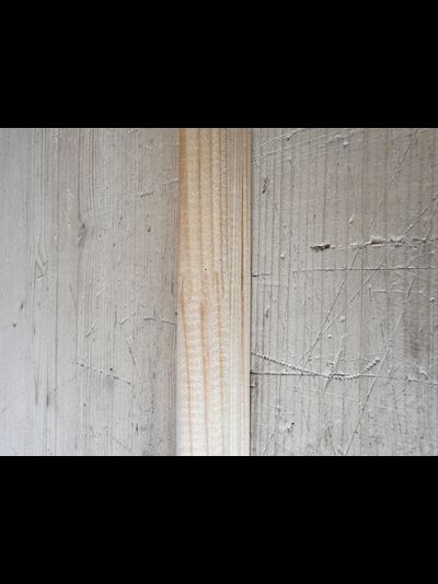 Угол деревянный 20х20 мм (3 метра)