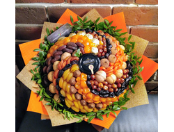 Букет из сухофруктов с трюфелями (оранжевое оформление)