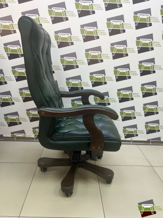 Кресло для руководителя  Классик-люкс кожа/кож.зам