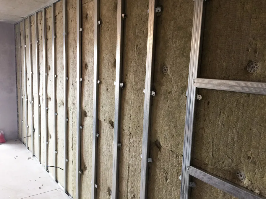 Устройства каркаса перед финишной облицовкой ГВЛВ