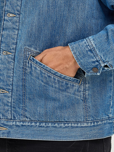 Куртка Wrangler® Straight Yoke Sherpa Lined Denim Jacket