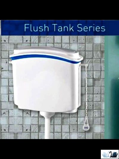 Бачок Nova Plastik NV 4082 для чаши Генуя, пластиковый навесной, смывной. Арматура рычажная, с цепочкой