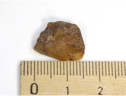 Корунд, желтый сапфир, кристалл, Мадагаскар (15*12*9 мм, 2,7 г) №24730