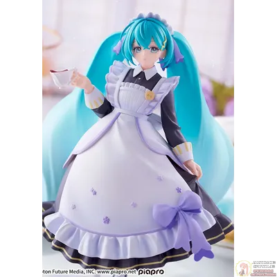 Фигурка Мику Хацунэ (Hatsune Miku Classical Maid ver.)