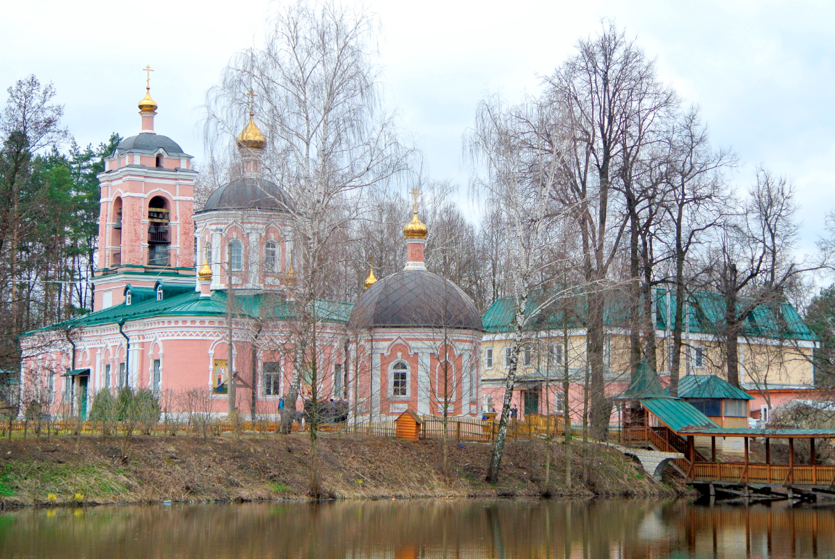 Храм в захарьино