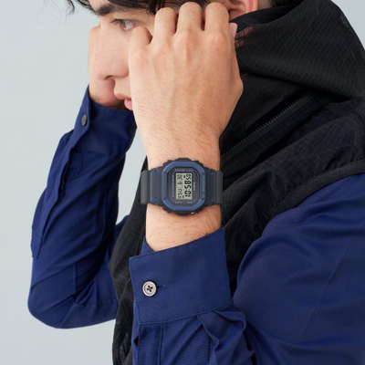 Часы Casio G-Shock DW-5600RS-8