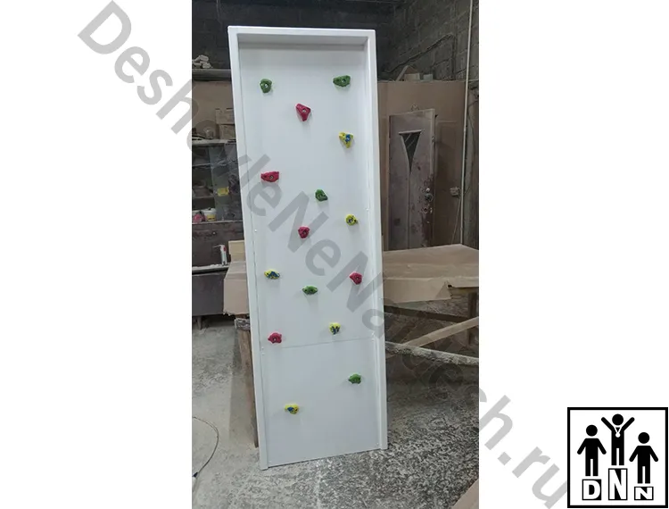 Скалодром к детскому спортивному комплексу