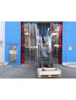 ПВХ завесы для склада на въездные ворота